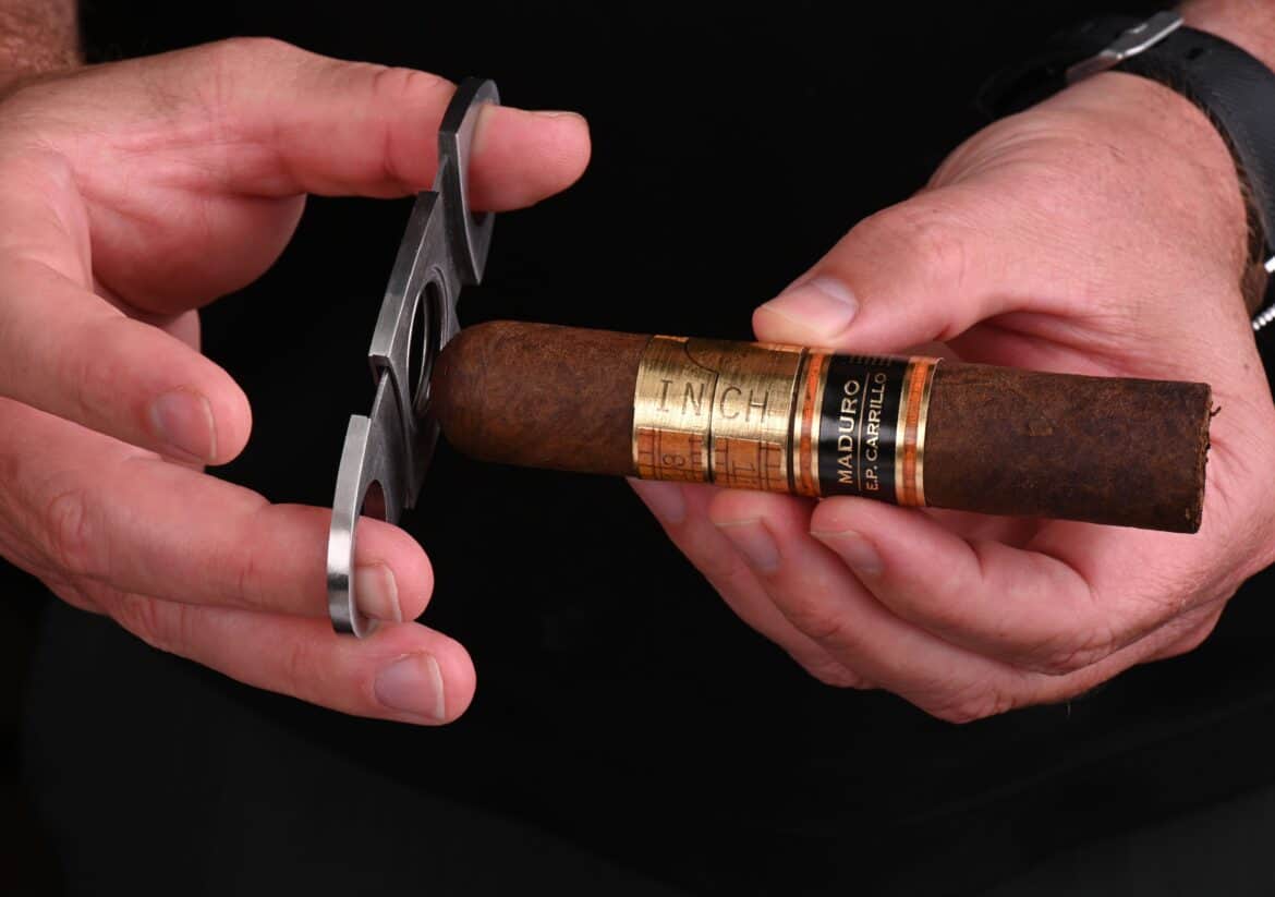 How to Cut A Cigar - EP Carrillo - Cigar Company
